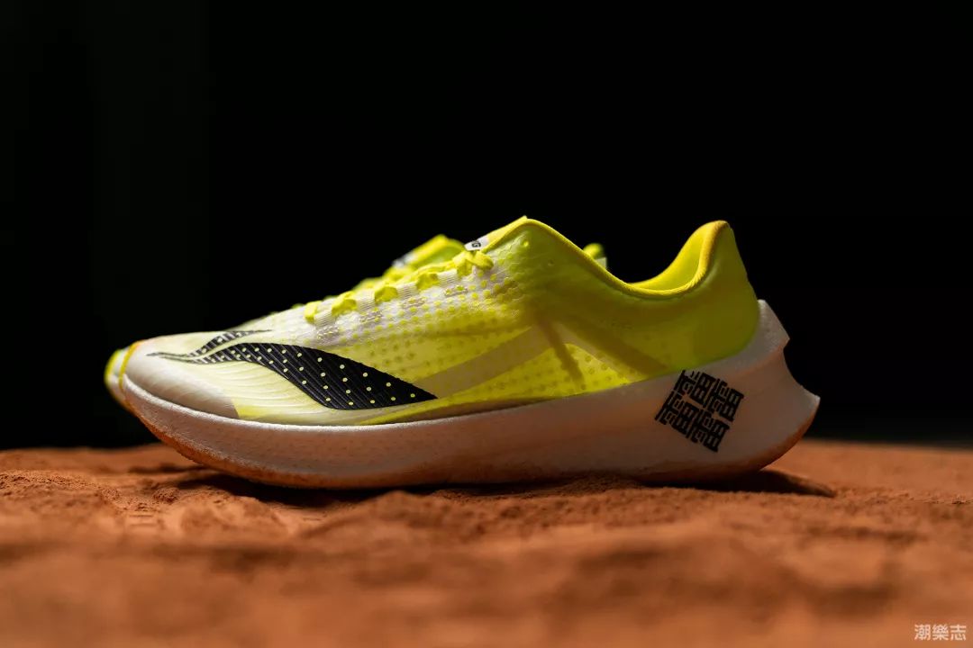 嗜鞋扬言在跑鞋领域世界顶尖的李宁42到底有多大能耐