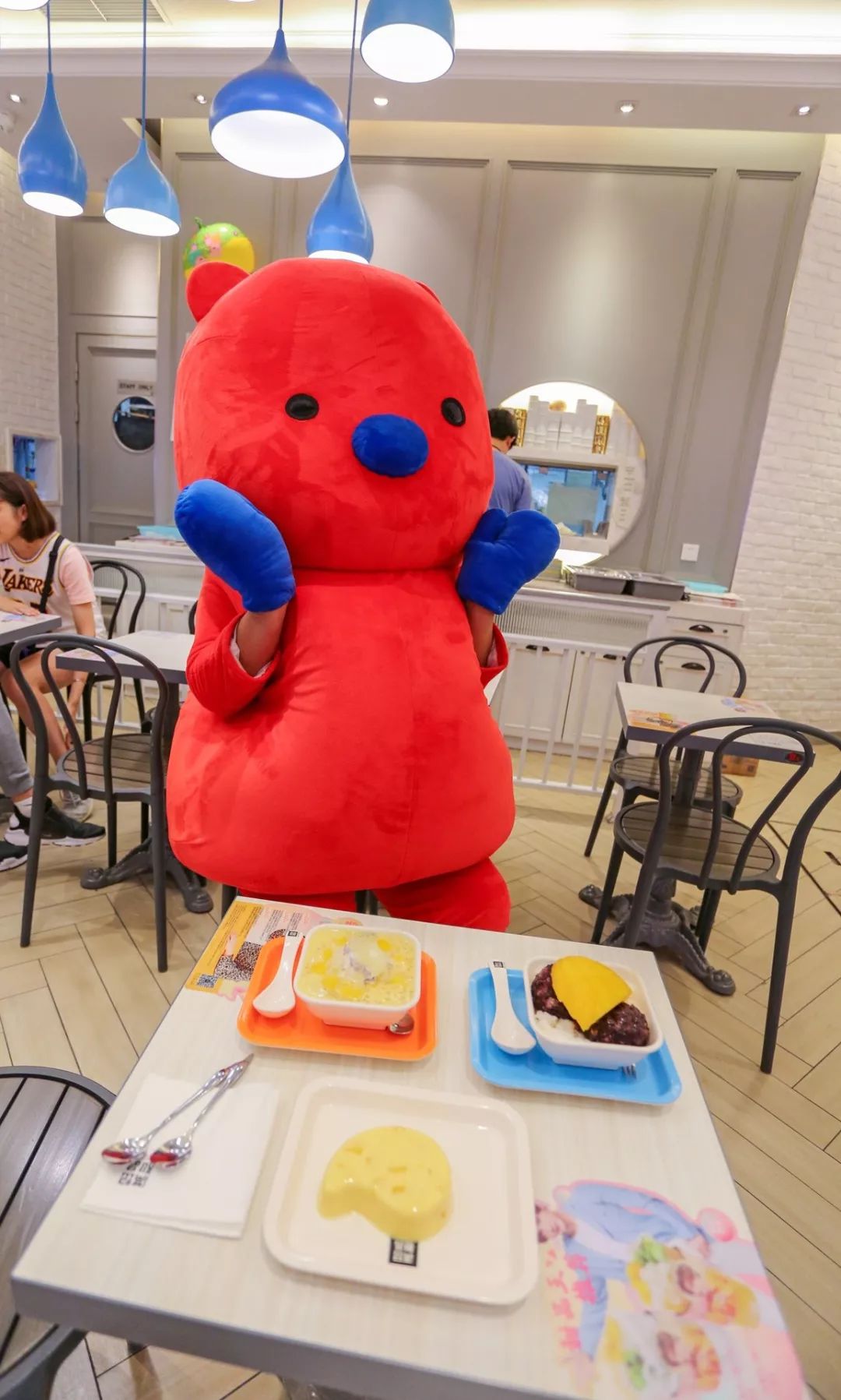 新晋宇宙网红小红熊来徐州啦