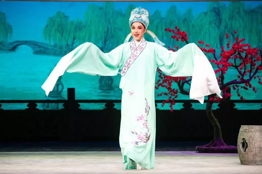 献礼新中国成立70周年上越明星版西园记国庆档强势来袭