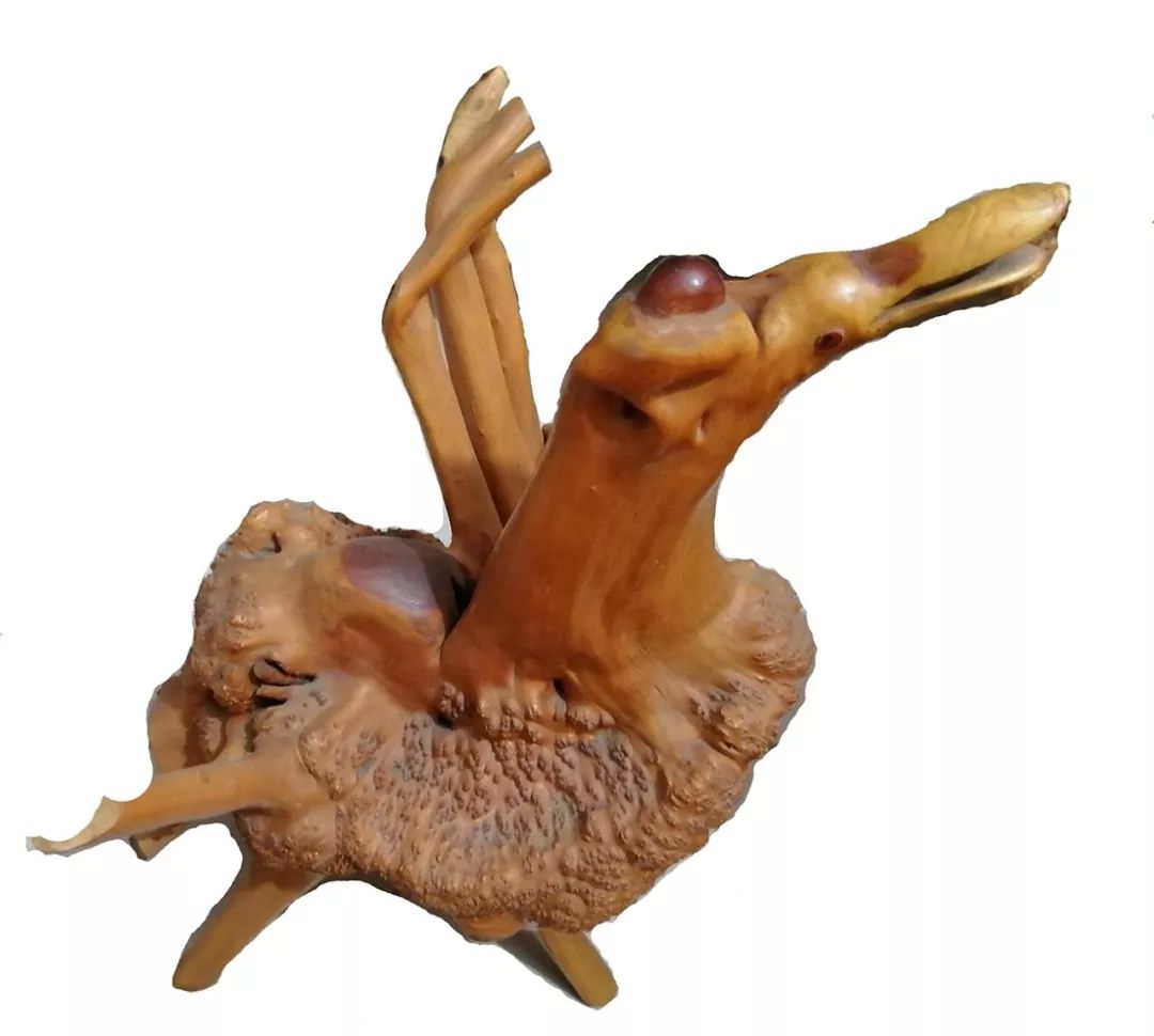 端氏镇端氏村七旬老人的根雕让人惊叹!