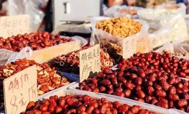 到蓝天花园下车大兴:辛店集市时间:农历逢二,四,七,九地点:在采育镇