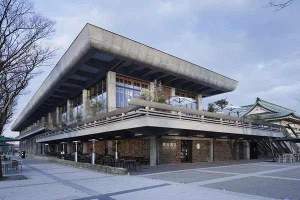 茑屋书店创始人为什么会说唯有设计师方能生存