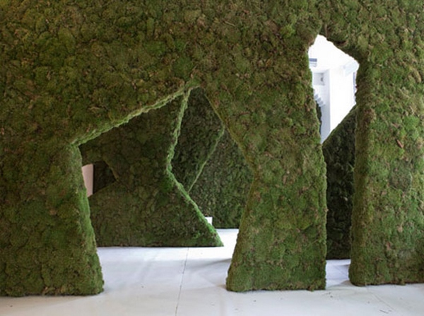 雕塑式的苔藓植物墙,是天然的艺术品
