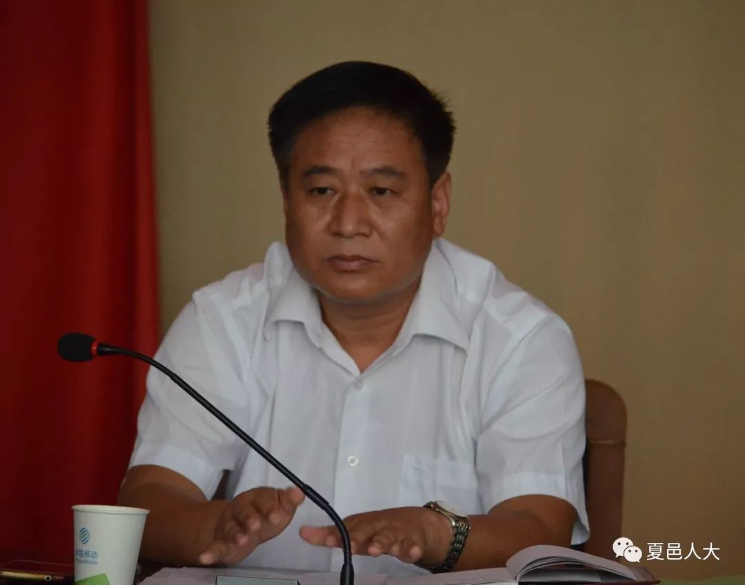 县委第九巡回指导组组长刘启波指出,要提升政治站位,增强搞好主题教育