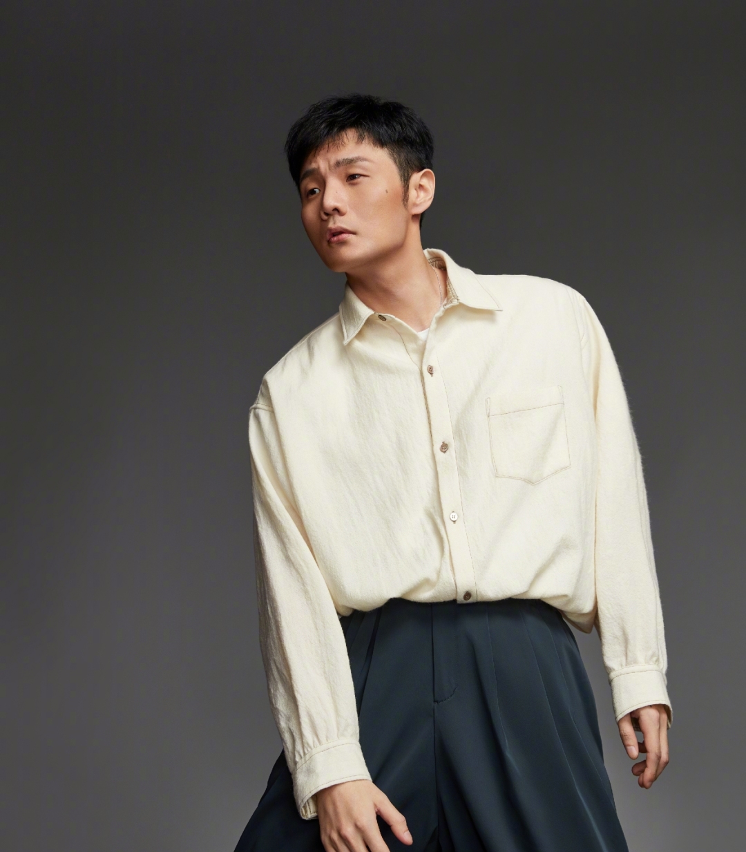 曝李荣浩杨丞琳领证结婚当事人并未否认含糊回应谢谢关心