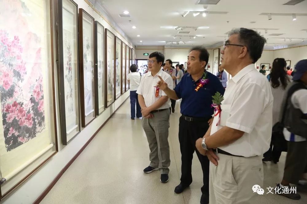 振方现场讲授书画艺术区文化和旅游局党组书记王立生致辞区领导汤一原