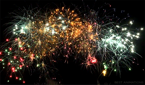 一幅绚丽璀璨的烟花即将绽放在澳门的夜空,第三十届澳门国际烟花节