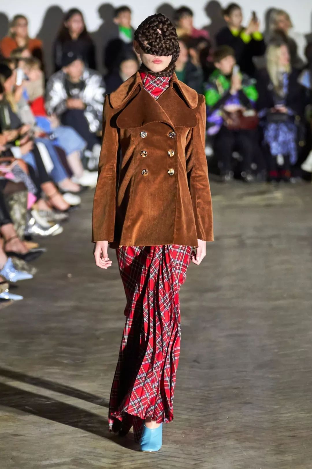 mode 2019/20fw巧克力色➕绿色eudon choi 2019/20fwvictoria