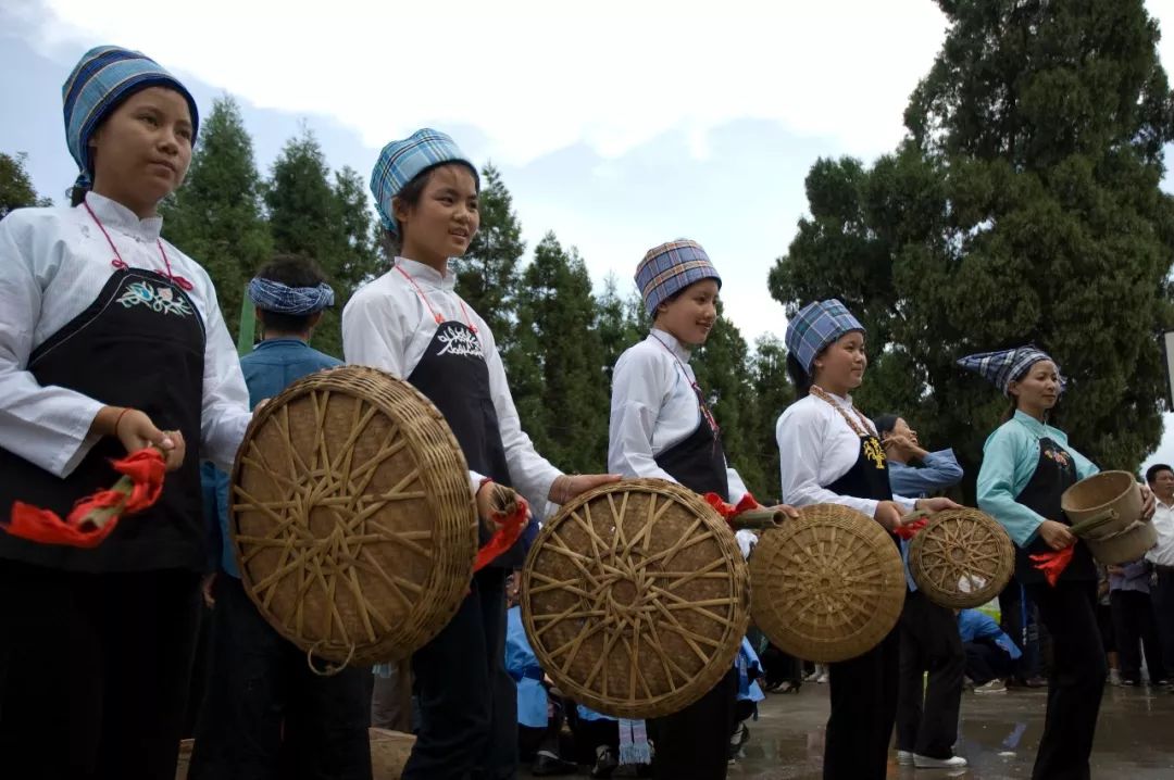 布依族新礼俗歌系列之迎客歌