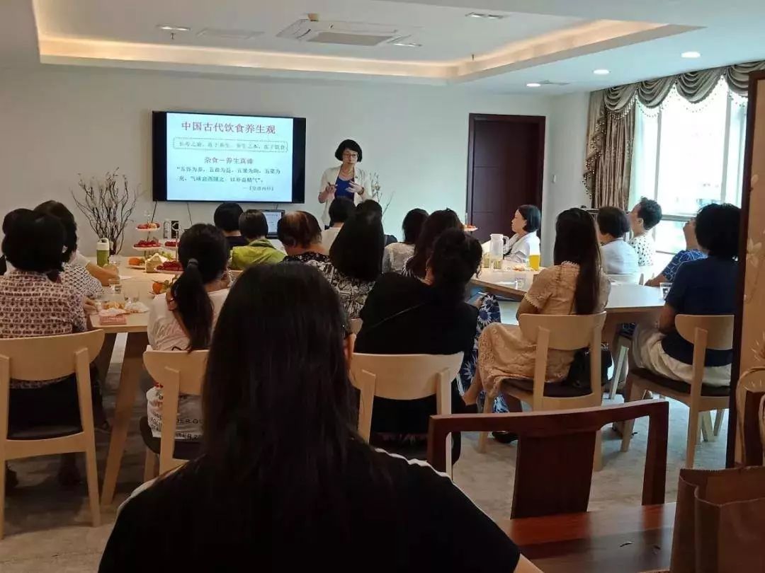 39岁蔡依林体重仅有80斤保持身材的秘诀终于曝光
