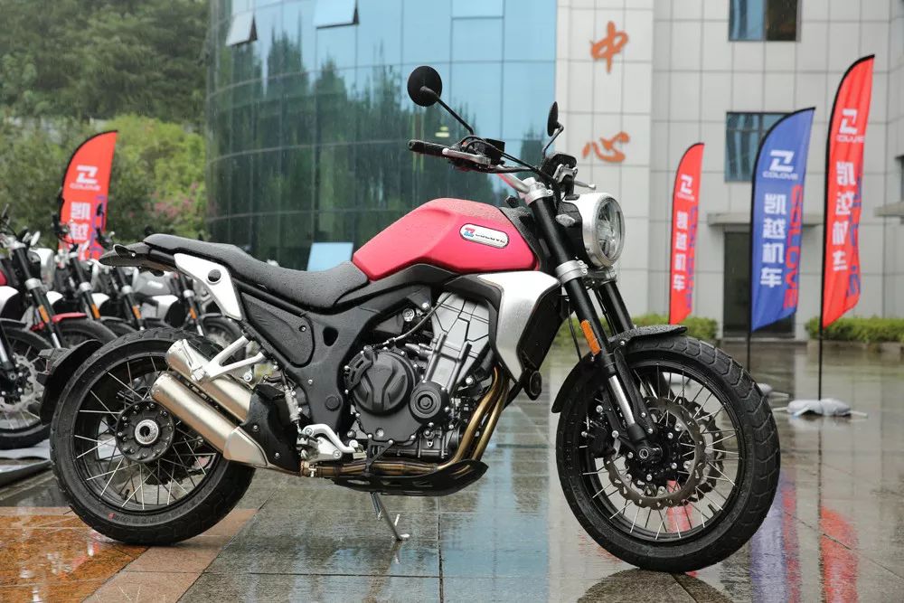 国产首款单摇臂scrambler凯越500f初体验