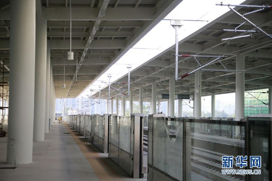 新华网 朱皓 摄广清城际铁路起于广州北站,途经石陂站,狮岭站,银盏站