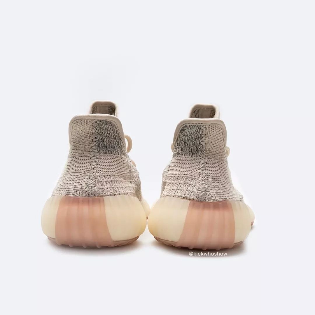 超大货量阿迪官网上架yeezy350拼接双配色上千店参与限量发售