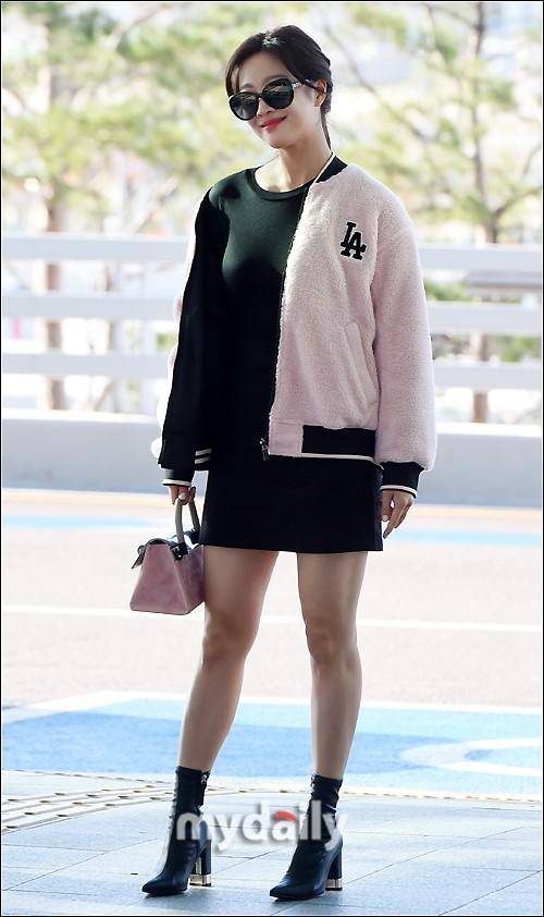 mdphoto韩国女艺人赵宝儿飞往泰国拍杂志写真