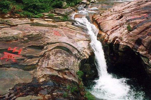 9月21日英德鐵定出發山水武寧魅力西海奇秀廬山千年瓷都景德鎮汽車4日