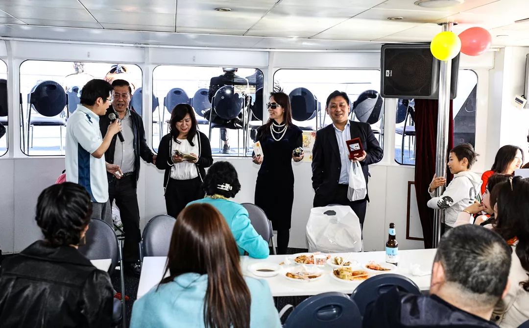 浓情中秋花好月圆澳洲中国东北同乡会游艇酒会