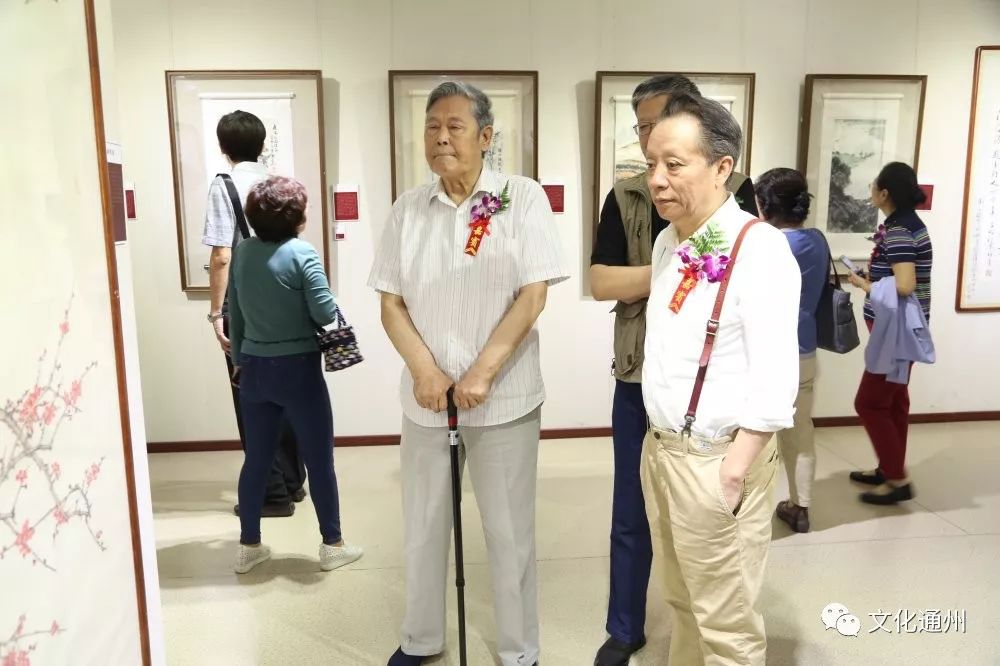 振方现场讲授书画艺术区文化和旅游局党组书记王立生致辞区领导汤一原