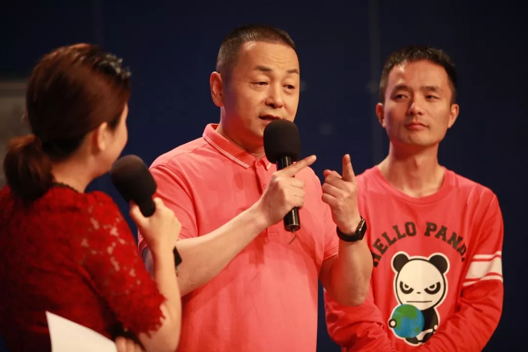 《天然舞台》,《来发讲啥西》主持人——阿伟这两位可是宁波主持界的