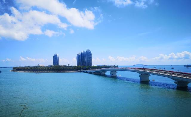 40亿挂牌转让凤凰涅盘待重生