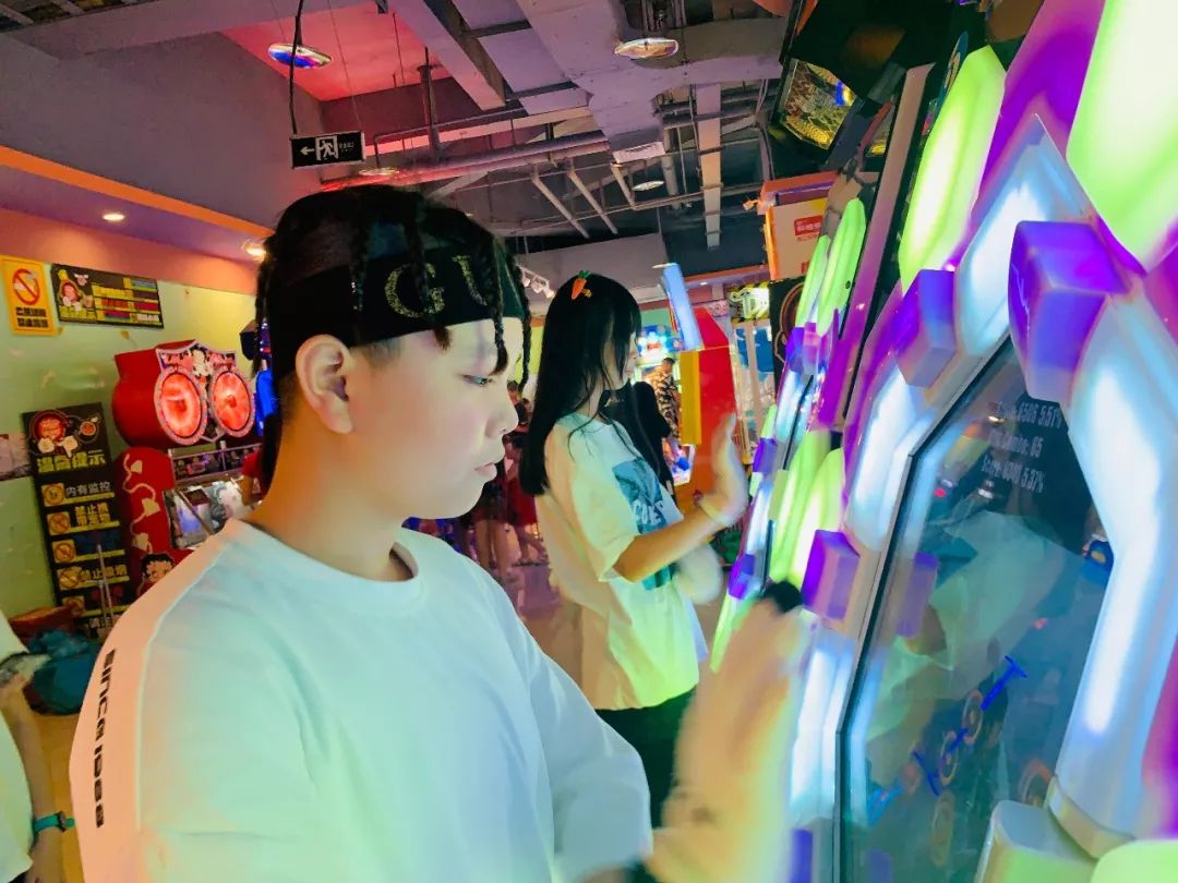 cgl电竞中心 | 重庆巴南万达大玩家9月舞立方赛事回顾_比赛