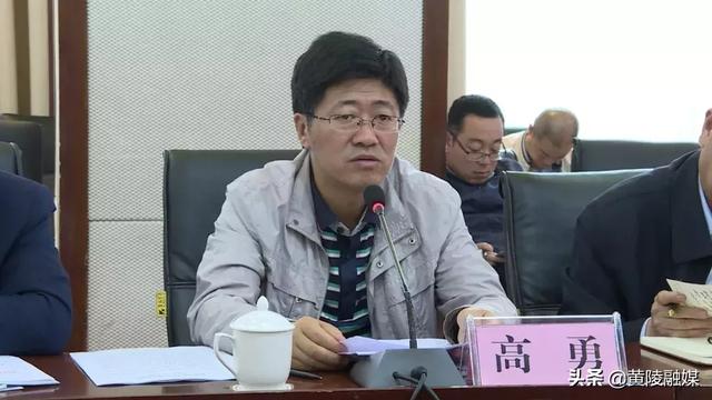 陈健,胡和平同志在反馈会议上的讲话精神及全省贫困县县委书记脱贫