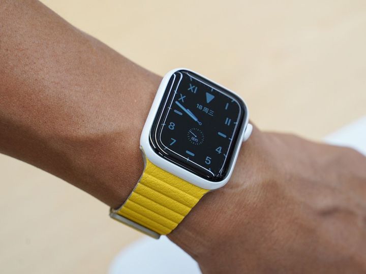 苹果applewatch5图赏陶瓷回归钛金属美爆
