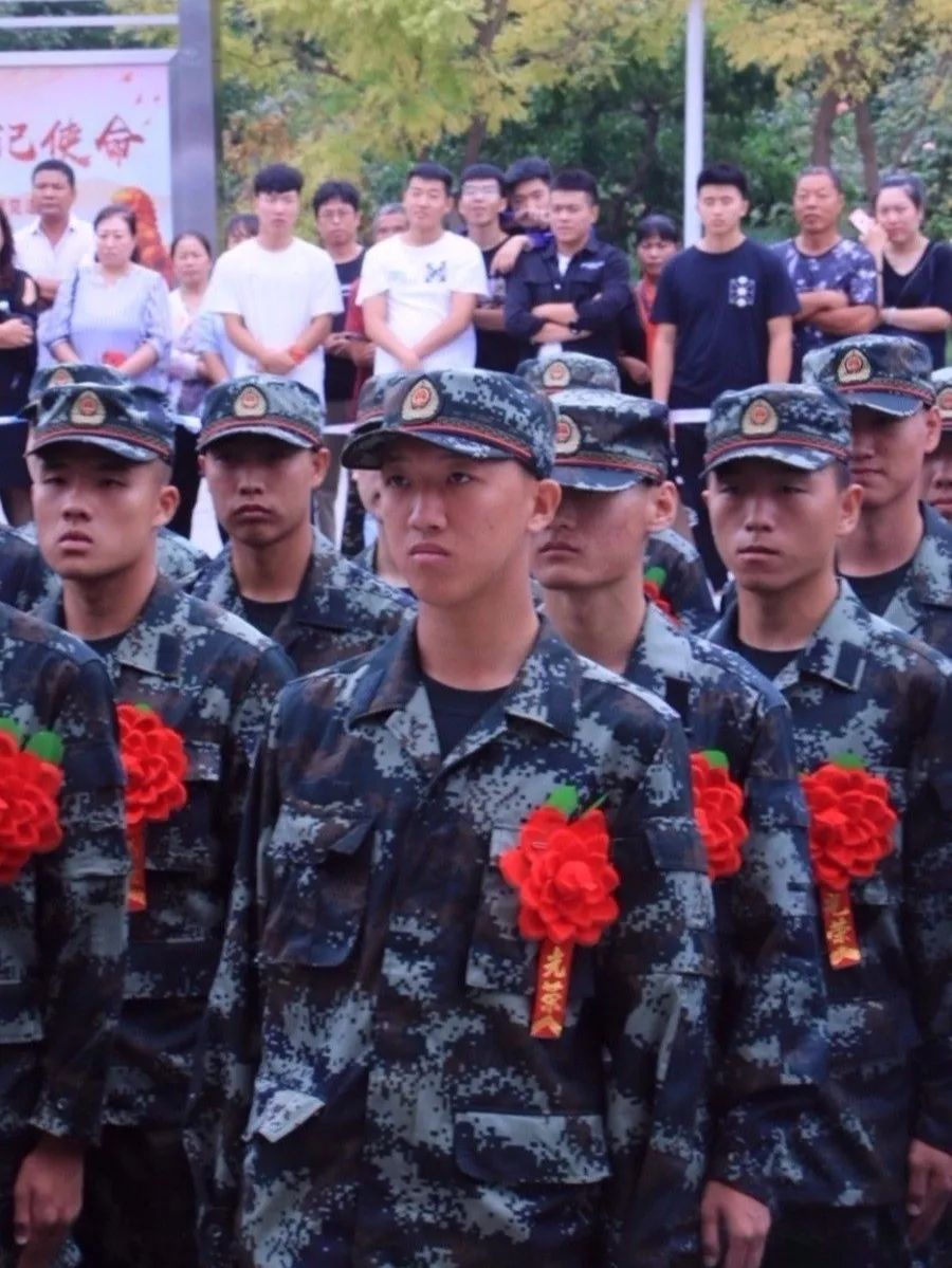 光荣223名武清青年踏上了军旅征程加油武清好男儿