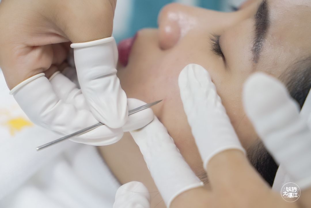 什么是针清化妆的小宝贝记得一定不要偷懒,一定记得卸妆!
