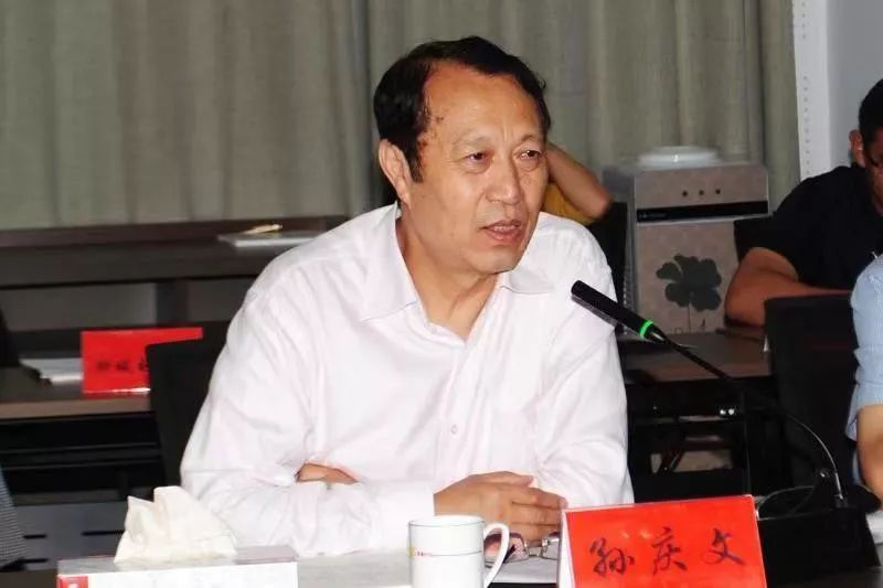 中国北方复窖酱香白酒品质创新研讨会暨景阳冈赖茆荣获