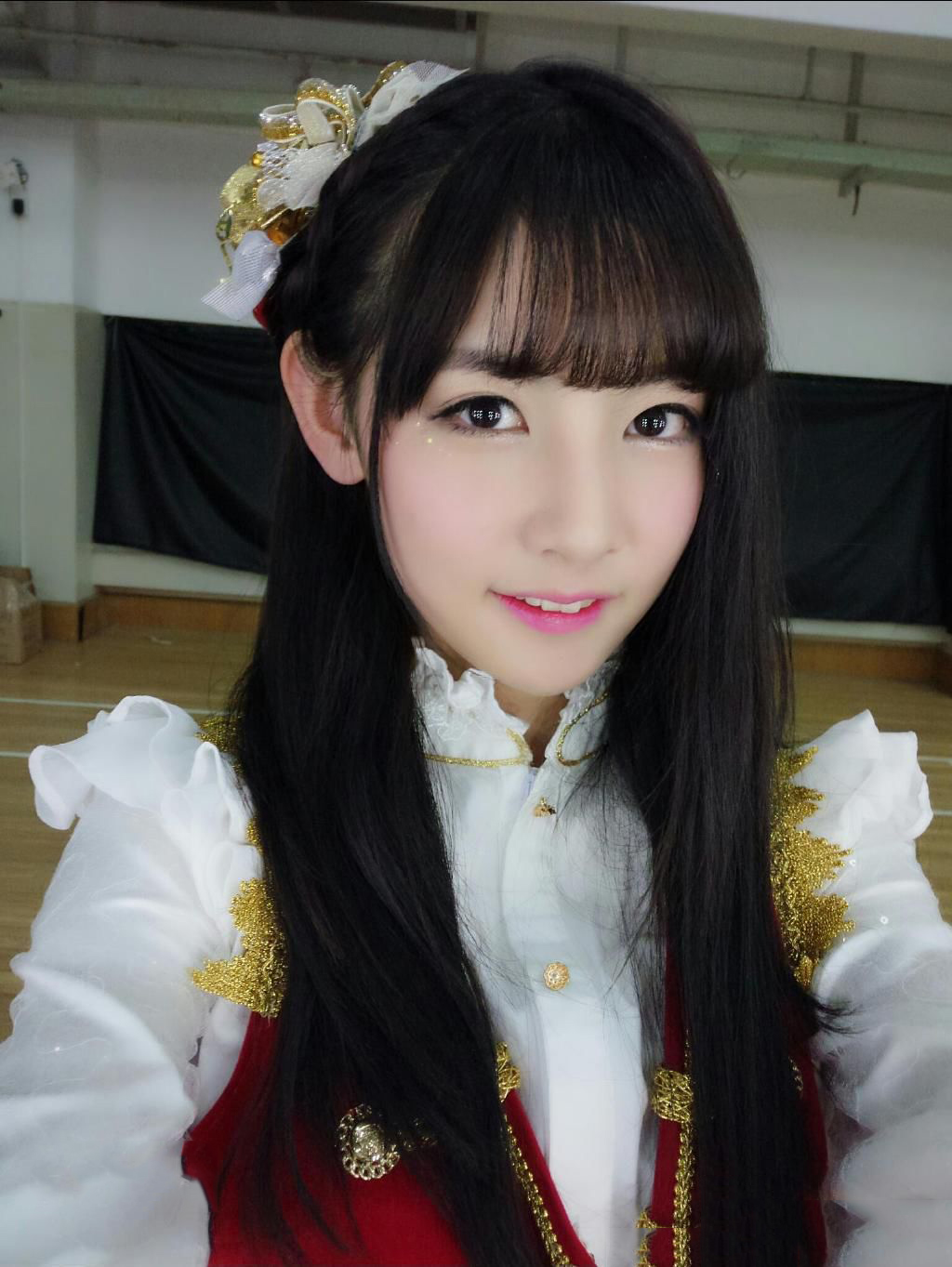 《巴啦啦小魔仙》的凯美莉,snh48舞蹈担当,cos鸣人帅气十足_赵粤