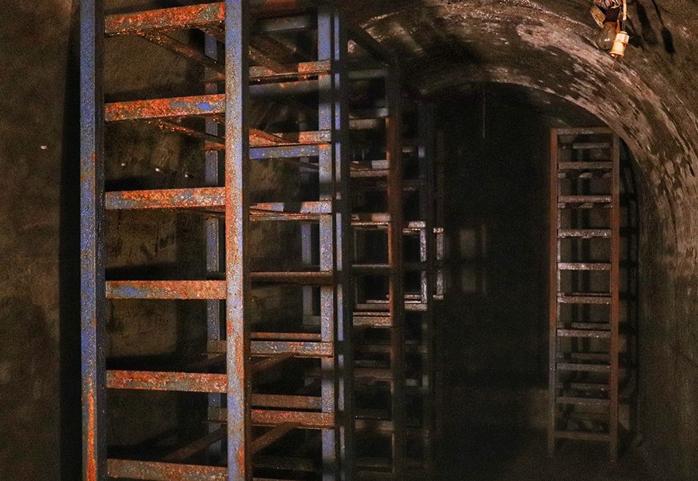 独家视频走进工大防空洞