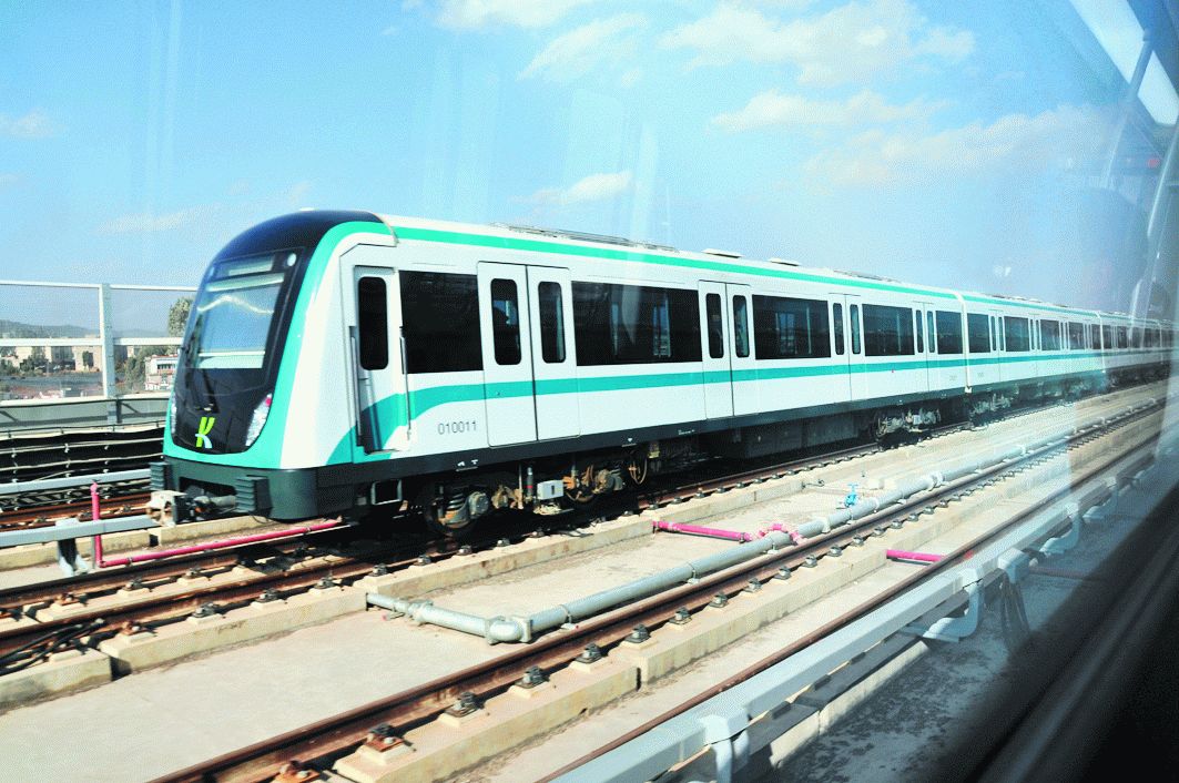 昆明火车站换乘地铁绕晕人市委书记发话春运前解决