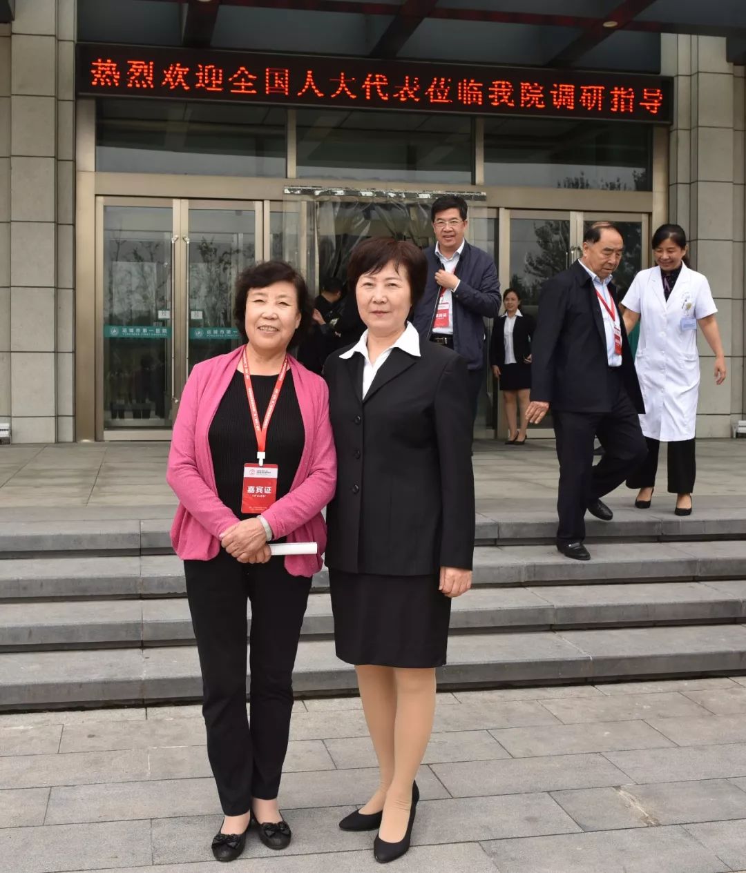 摄影 / 王冰洁供稿 / 王冰洁编辑 / 王冰洁责编 / 叶亚妮广 而 告 之