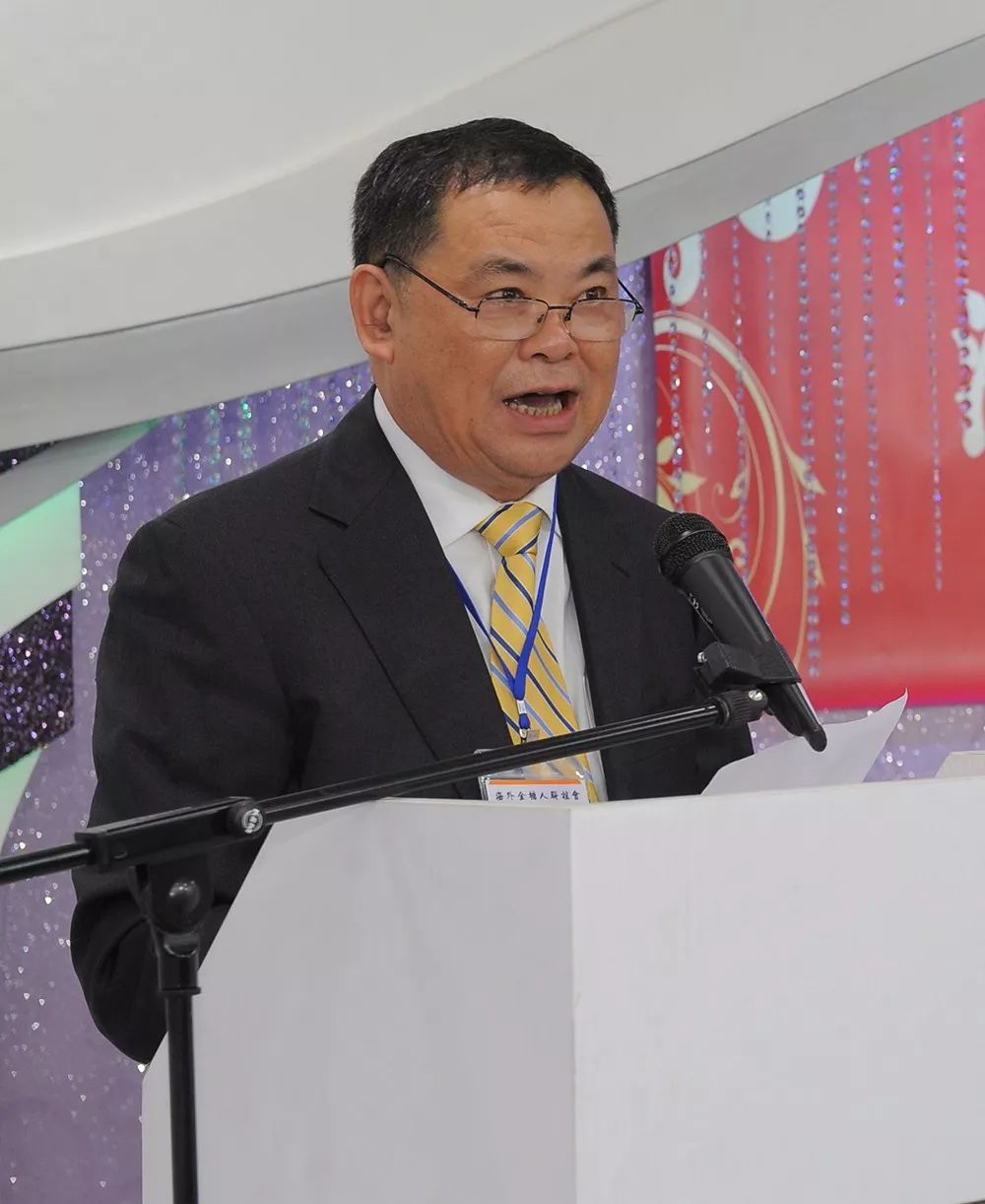 林伟祥香港舟山同乡会副会长,香港定海联谊会常务副会长,海外金塘人