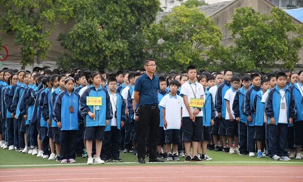 集团两校 | 勿忘国耻,奋发图强,振兴中华——文通中学举行 "九一八"