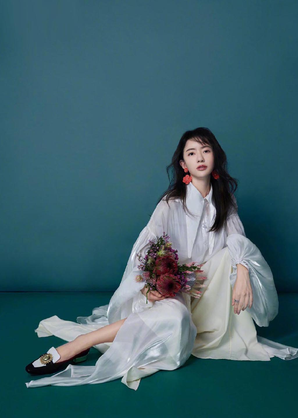 原创刘萌萌funs画报诺澜还是那个诺澜只不过是越来越瘦了