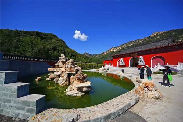 密雲竟然私藏一個這麼美的禪意小村!_黑山寺村