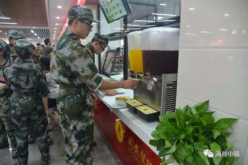 天天爆满泉州仰恩大学第三校区国安餐厅盛大开业