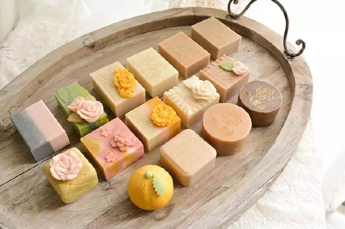 珍藏版爱牙日活动报名小牙医体验网红diy手工皂惊喜up