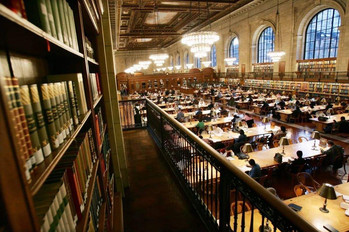 你真的见过凌晨四点半的哈佛图书馆吗?
