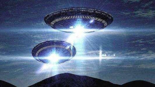美军方承认泄露的三段不明飞行物视频是真实的非人为和自然现象
