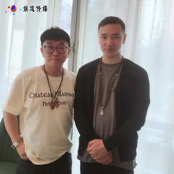 著名歌手范思威