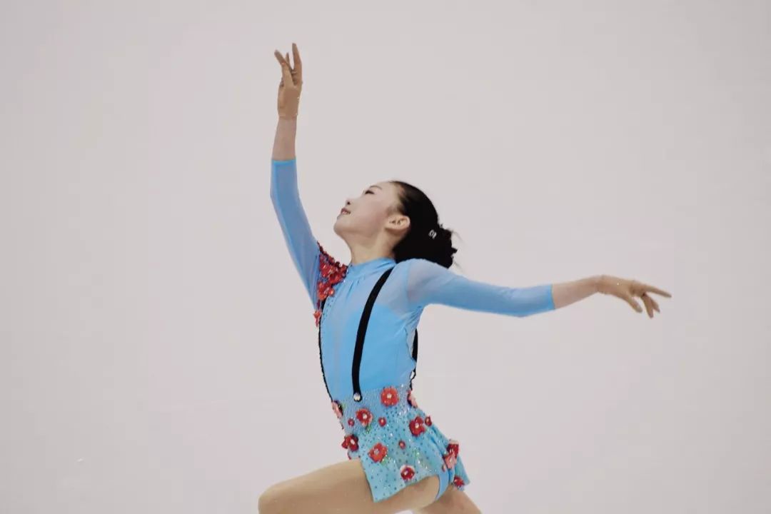 安香怡登顶全国锦标赛北京队再获团体冠军