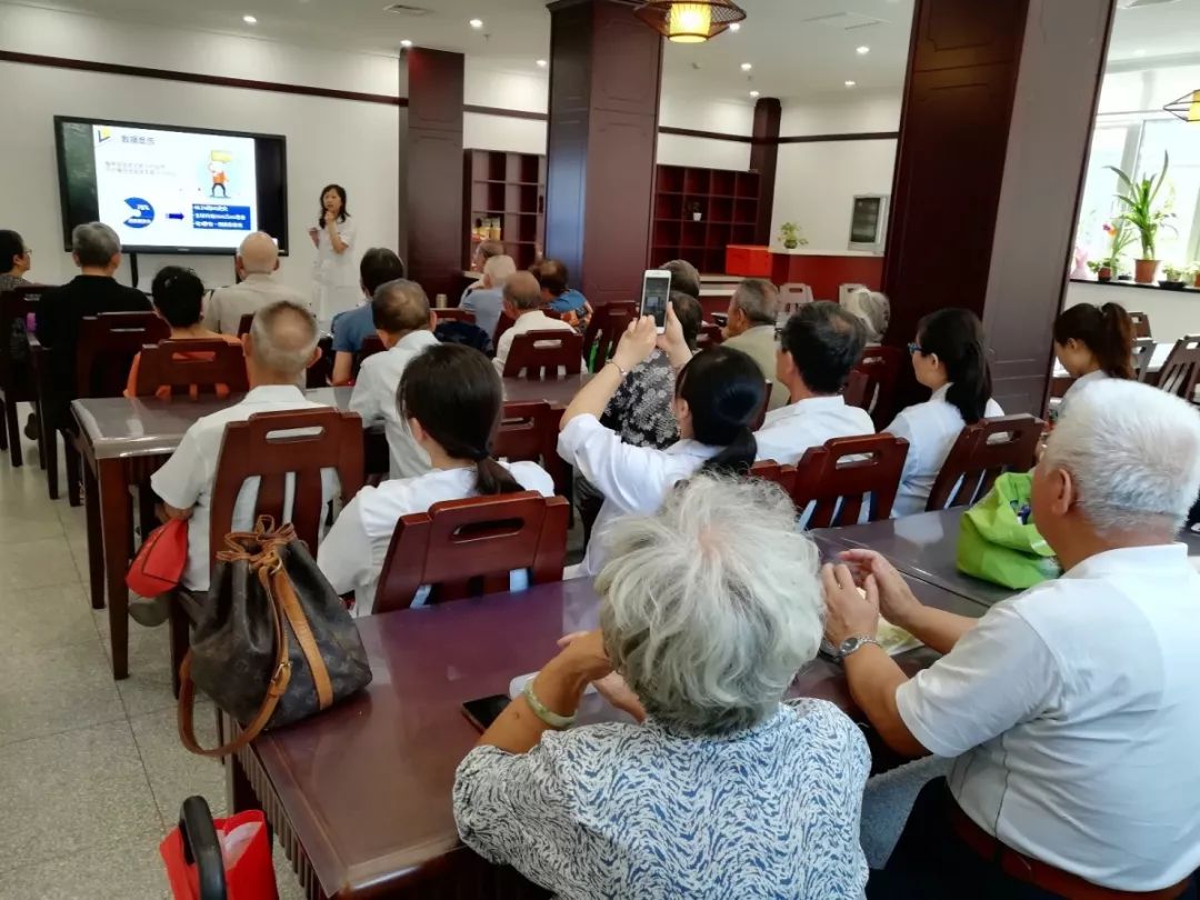 老年人就医服务月发挥公立医院公益性为老年人群提供服务市中研附院