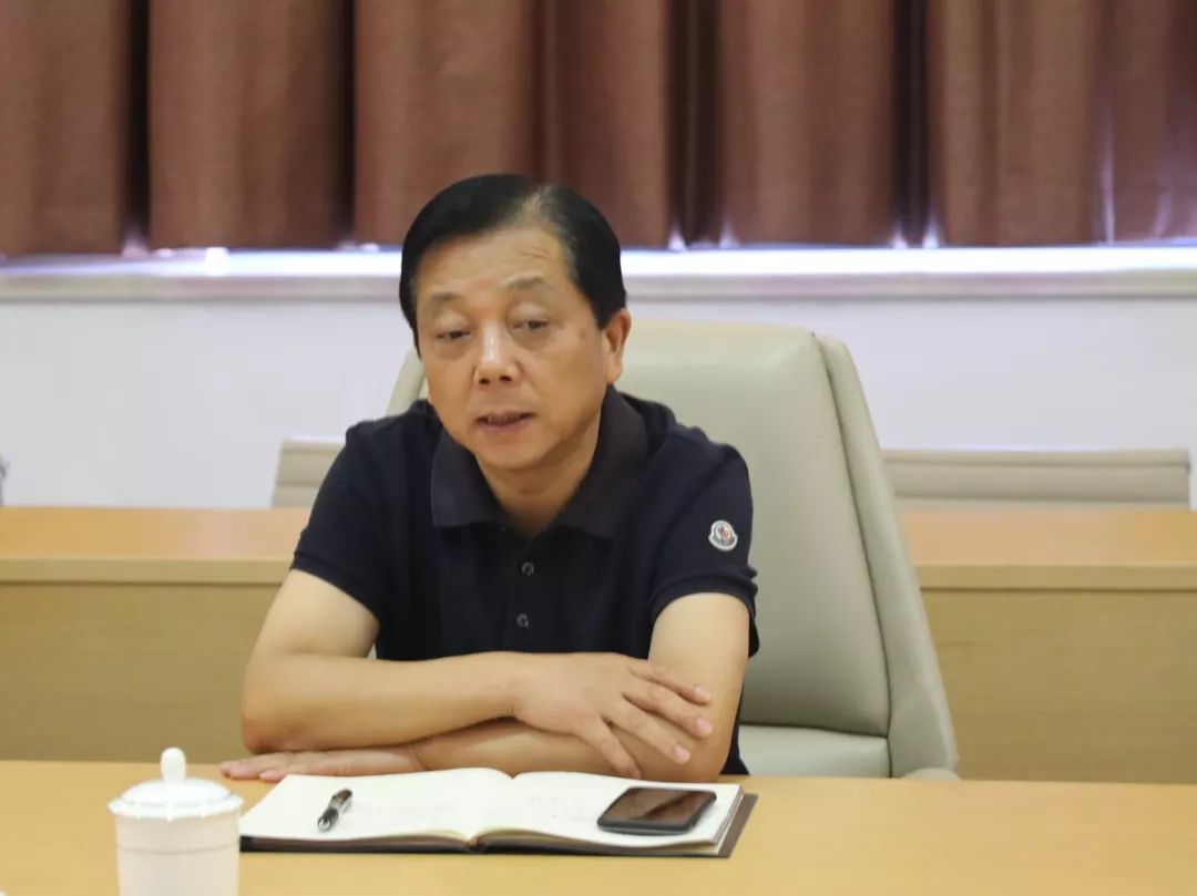 不忘初心牢记使命突出问题导向寻找解题良策小昆山镇全面启动专题调研