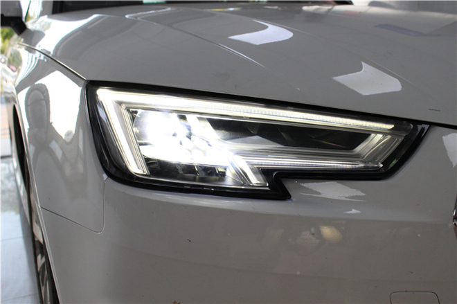 港闸晓东改灯奥迪a4l低配改高配全led大灯总成 电脑编程匹配