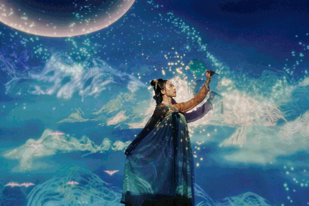 「每当星辰变幻时」特展!