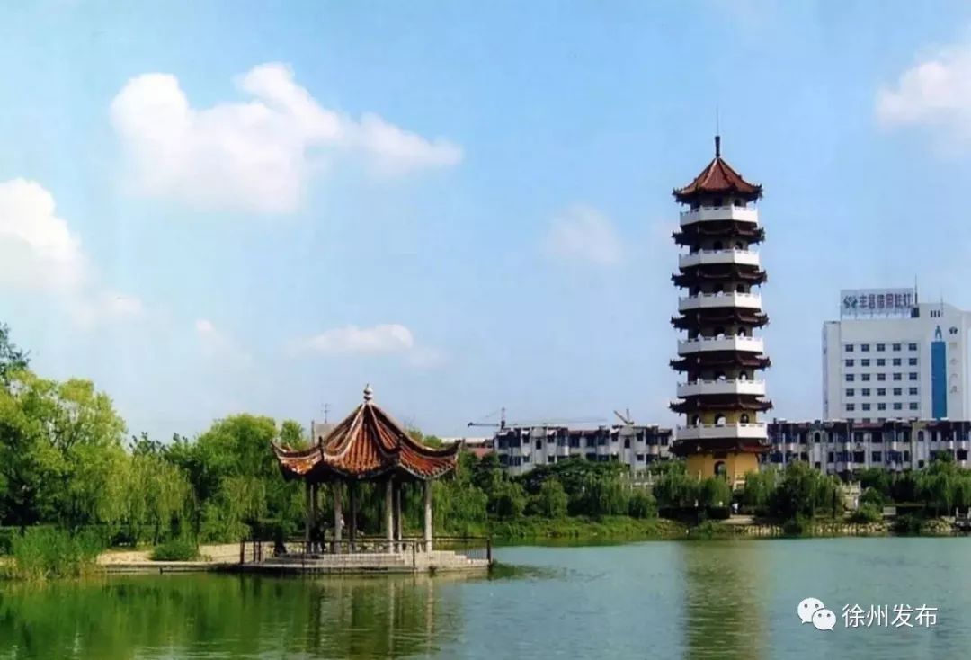 丰县狠抓关键举措深化拓展主题教育