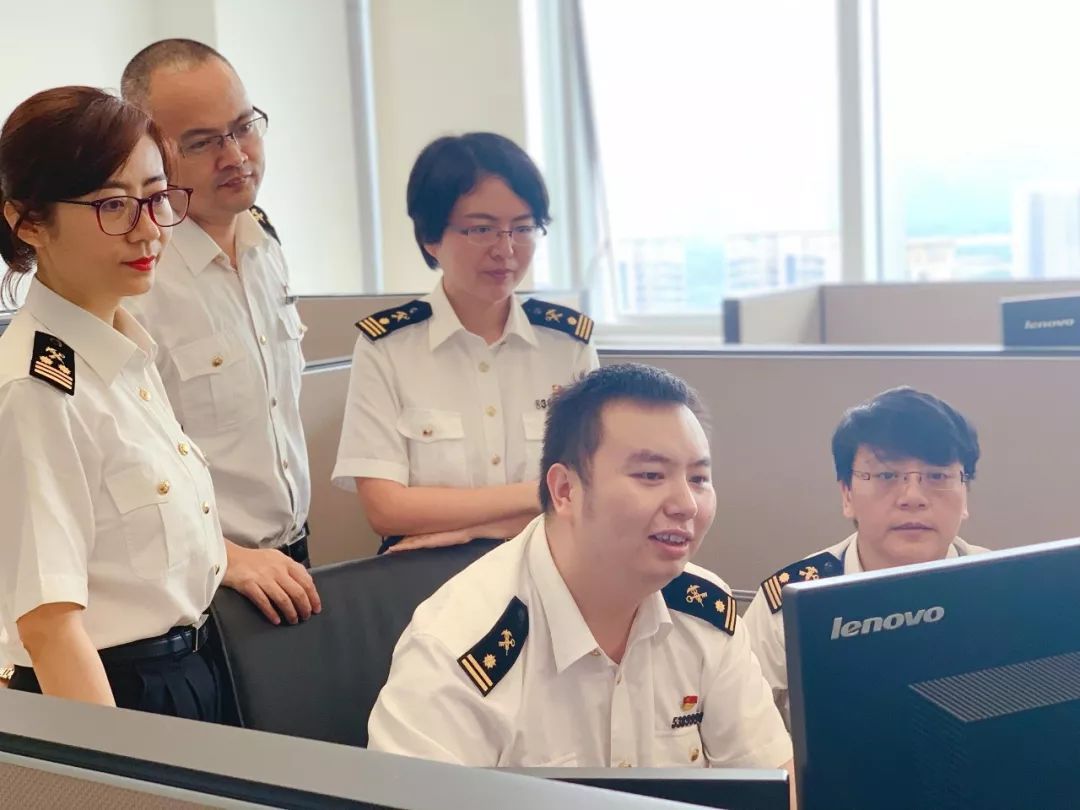 07深圳湾海关缉私分局政秘科岗位负责人:冯政创岗口号:服务打私工作