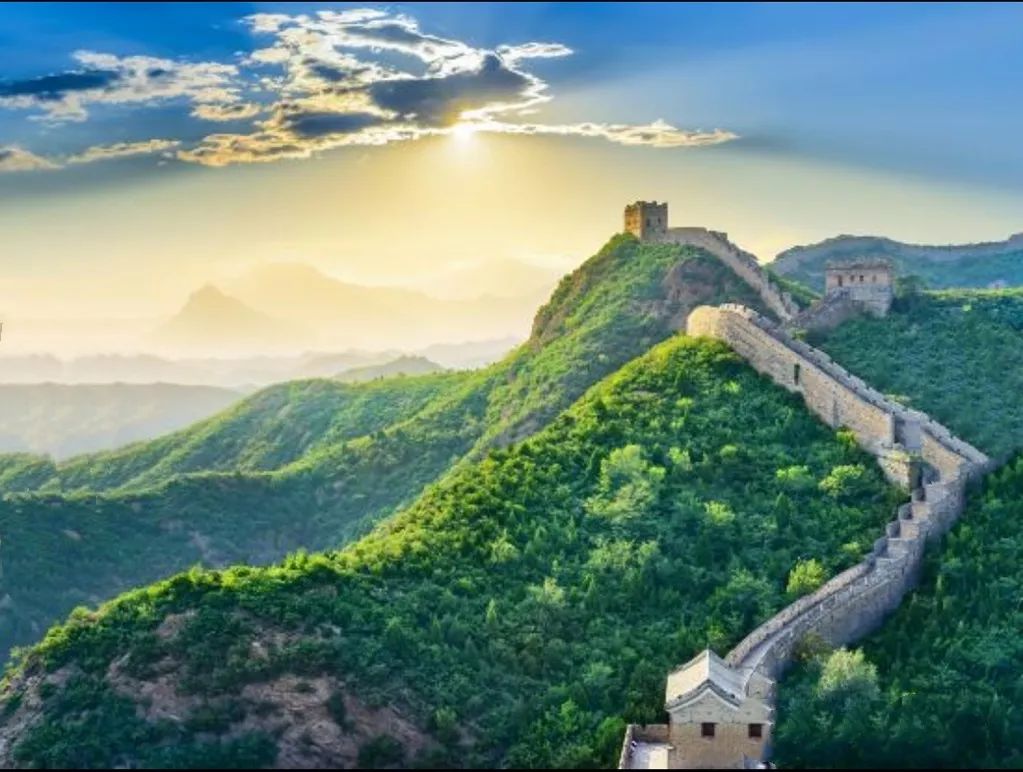 中国的风景名胜数不胜数,引人注目.